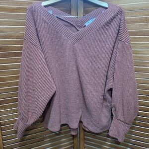 She + Sky V-Neck Ribbed Sweater - Rust